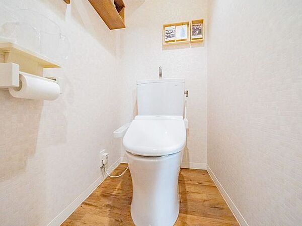 トイレを拡大表示