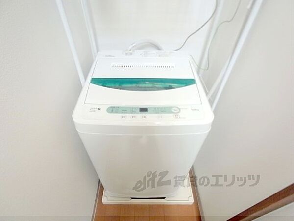 画像14:共同洗濯機