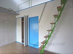 JR山陰本線 二条駅 徒歩23分の賃貸マンション 4階1Kのリビング/ダイニング