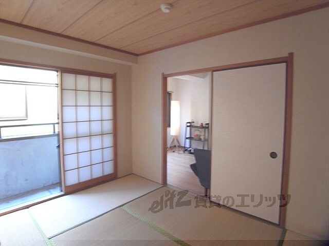 寝室