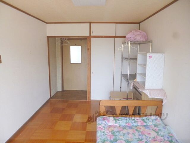 寝室
