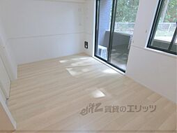 JR東海道・山陽本線 野洲駅 バス11分 妙光寺公民館下車 徒歩6分の賃貸アパート 1階1LDKのリビング/ダイニング