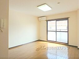 JR東海道・山陽本線 栗東駅 徒歩10分の賃貸マンション 3階1Kのリビング/ダイニング