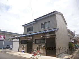 京都府京都市右京区西院西田町（賃貸一戸建2LDK・2階・48.00㎡） その1