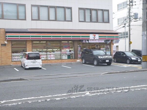 画像19:セブンイレブン　阪急大宮駅南店まで100メートル