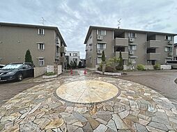 Ｌｕｎａ　Ｎｕｂｅ