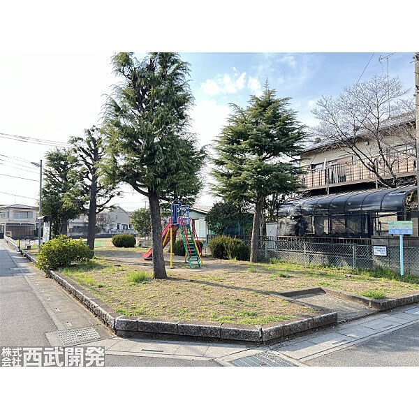 周辺を拡大表示