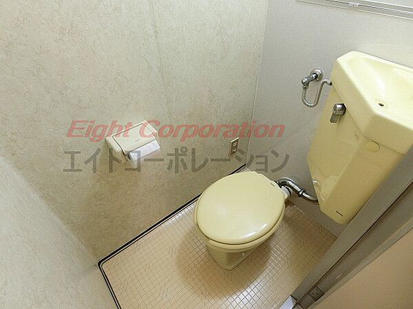 トイレを拡大表示