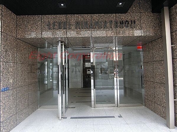 エントランスを拡大表示