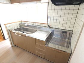 奈良県大和郡山市小泉町（賃貸マンション2LDK・1階・56.00㎡） その4