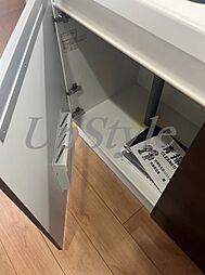 ペアパレス六町2号館