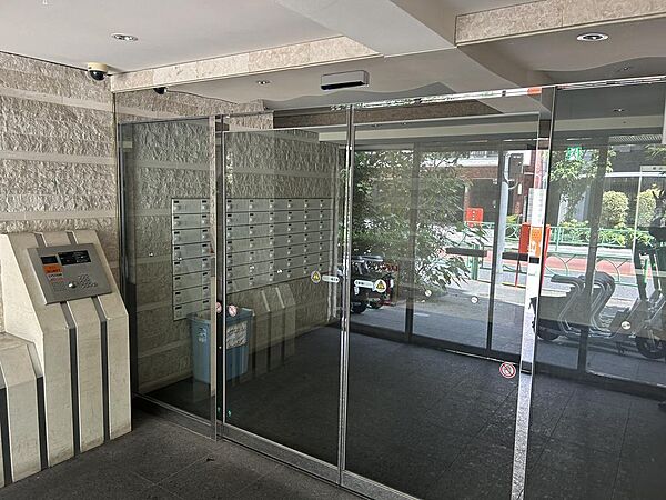 エントランスを拡大表示
