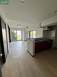 JR山陽本線 岡山駅 徒歩17分の賃貸マンション 4階2LDKのリビング/ダイニング