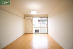 JR津山線 法界院駅 3.7kmの賃貸アパート 2階1Kのリビング/ダイニング