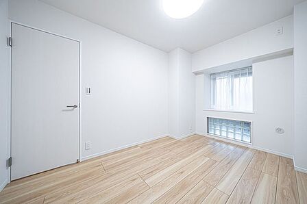 洋室(6.1帖)