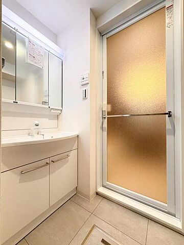 洗面 グリーンコーポ多摩ニュータウン南大沢 5階/-