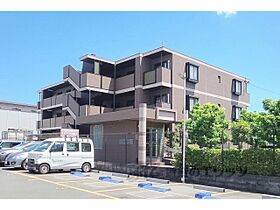 京都府京都市南区久世中久世町4丁目（賃貸マンション3LDK・1階・69.52㎡） その1