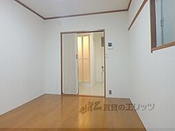 サンハイツ伊勢田 102 1階1Kのリビング/ダイニング