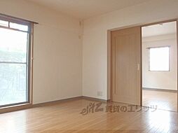 コンフォールパオ 102 1階2LDKのリビング/ダイニング