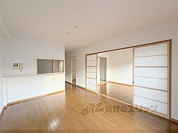 アデストビル 5階3LDKのリビング/ダイニング