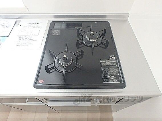 リアシード_内装_5