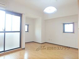 京都地下鉄東西線 椥辻駅 徒歩2分の賃貸マンション 6階1Kのリビング/ダイニング