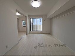 JR奈良線 木幡駅 徒歩1分の賃貸アパート 2階2LDKのリビング/ダイニング