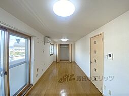 近鉄京都線 興戸駅 徒歩12分の賃貸アパート 3階2LDKのリビング/ダイニング