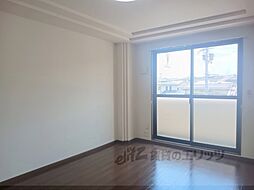 プエルタI 203 2階1Kのリビング/ダイニング