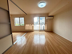 ルーエ・ポム　Ａ 102 1階2LDKのリビング/ダイニング