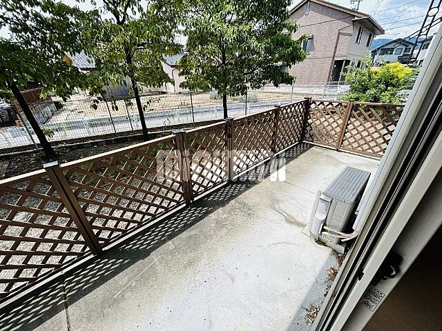 バルコニー
