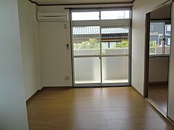 あずさリバーサイドＢ 201 2階2DKのリビング/ダイニング