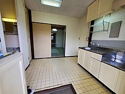 サンシティ子安ハイツ D号室 1階2DKのリビング/ダイニング