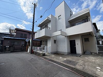 外観:外壁屋根塗装済み♪ 外観:外壁屋根塗装済み♪