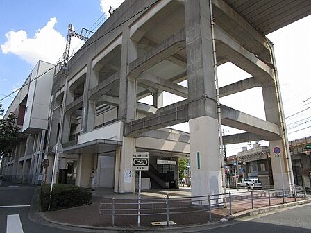 近鉄南大阪線　河堀口駅まで約９４０ｍ（徒歩１２分）です。