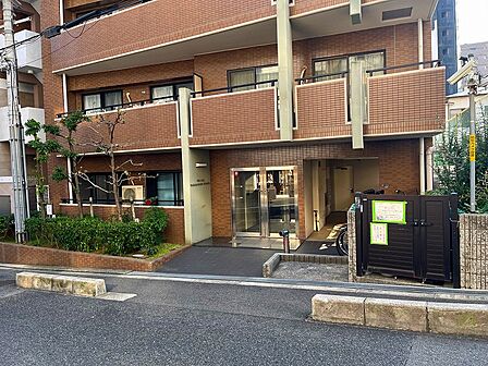 エントランス廻り
