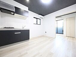 CRASTINE弥次ヱ町4丁目B棟 2階1LDKのリビング/ダイニング