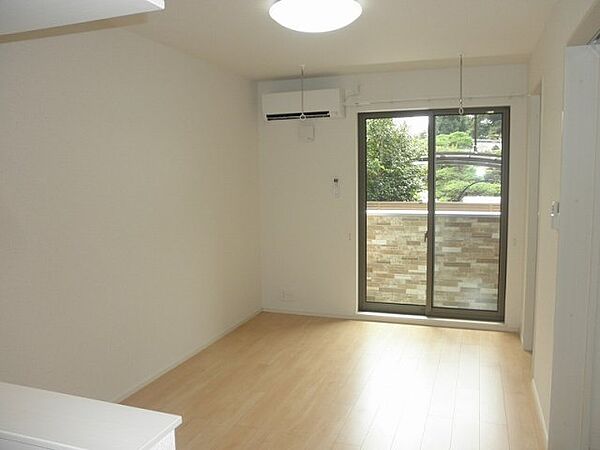 apartment 茨城県龍ケ崎市南中島町101番地16
南中島町の賃貸情報を見る
物件地図