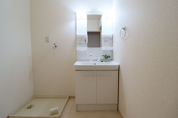 apartment 茨城県龍ケ崎市久保台3丁目8-1
久保台の賃貸情報を見る
物件地図