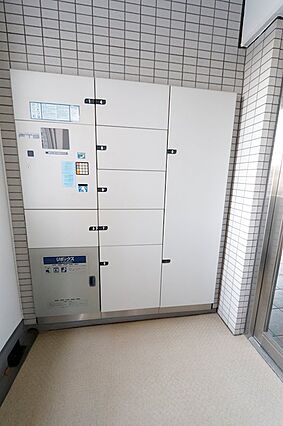 共用部の宅配ロ...