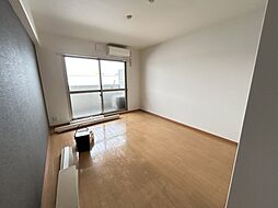 ラ・エスペランサ 105 1階1Kのリビング/ダイニング