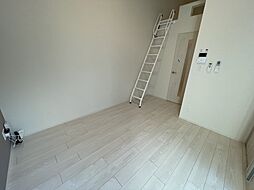 スカイフラット姫島 201 2階ワンルームのリビング/ダイニング