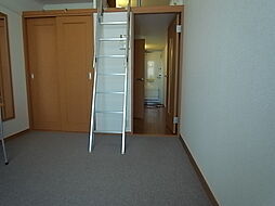 レオパレスヴィブレ 301 3階1Kのリビング/ダイニング