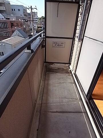 バルコニー