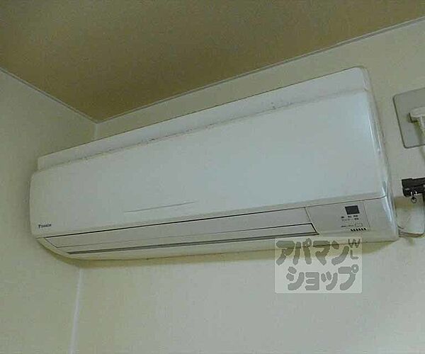 画像14:部屋によって機種が違います