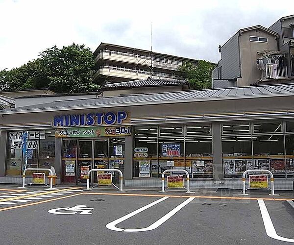 ミニストップ京都原谷店まで1100m