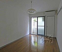 アドニス 103 1階1Kのリビング/ダイニング