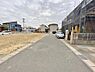 外観：〇●前面道路(撮影2025年1月)●〇 モデル案内も承ります　　　　　　 アイデムホーム南店は緑区役所から徒歩2分 水曜日も営業しております　　　　　　 