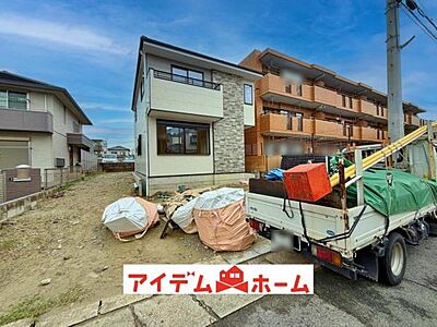 外観:〇●2号棟外観●〇 平日のご案内も可能です! アイデムホーム南店は緑区役所から徒歩2分! 水曜日も営業しております! 外観:〇●2号棟外観●〇 平日のご案内も可能です! アイデムホーム南店は緑区役所から徒歩2分! 水曜日も営業しております!