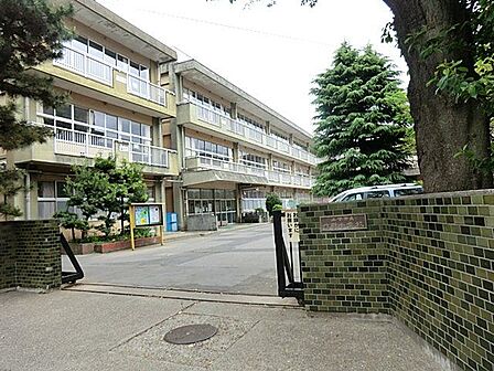 千葉市立作新小学校 徒歩16分。 1270m